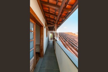 Casa à venda com 496m², 5 quartos e 6 vagasVaranda