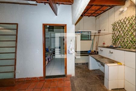 Casa à venda com 496m², 5 quartos e 6 vagasÁrea de Serviço 2