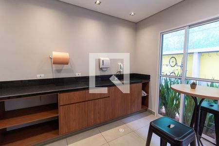 Apartamento para alugar com 28m², 1 quarto e sem vaga Apartamento para alugar com 28m², 1 quarto e sem vagaÁrea Comum - Lavanderia