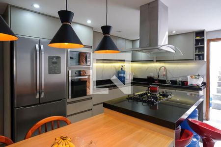 Casa à venda com 185m², 3 quartos e 2 vagasCozinha