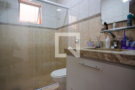 Casa à venda com 185m², 3 quartos e 2 vagasBanheiro