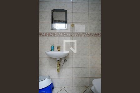 Casa à venda com 185m², 3 quartos e 2 vagasÁrea de serviço