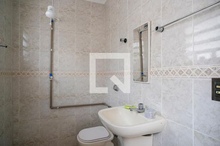 Casa à venda com 185m², 3 quartos e 2 vagasBanheiro edícula