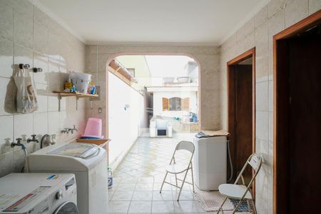 Casa à venda com 185m², 3 quartos e 2 vagasÁrea de serviço edícula