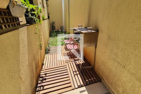 Apartamento à venda com 60m², 2 quartos e sem vagaQuintal