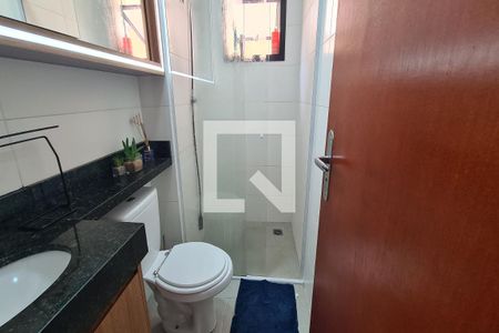 Apartamento à venda com 60m², 2 quartos e sem vagaBanheiro