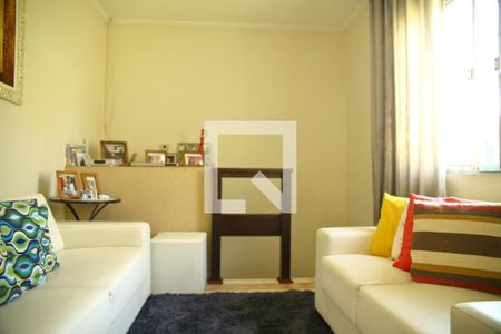Sala de casa para alugar com 2 quartos, 130m² em Jardim Independencia, São Bernardo do Campo