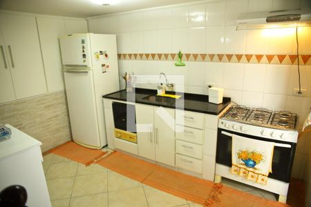 Casa para alugar com 130m², 2 quartos e 2 vagasCozinha
