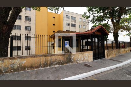 Apartamento para alugar com 60m², 2 quartos e 1 vaga Apartamento para alugar com 60m², 2 quartos e 1 vagaFachada e plaquinha