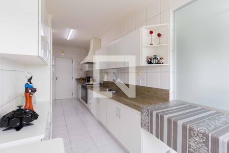 Apartamento para alugar com 167m², 4 quartos e 2 vagasCozinha