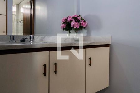 Apartamento para alugar com 167m², 4 quartos e 2 vagasBanheiro da Suíte