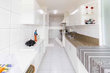 Apartamento para alugar com 167m², 4 quartos e 2 vagasCozinha