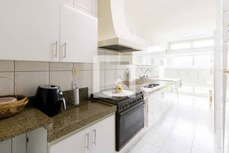 Apartamento para alugar com 167m², 4 quartos e 2 vagasCozinha