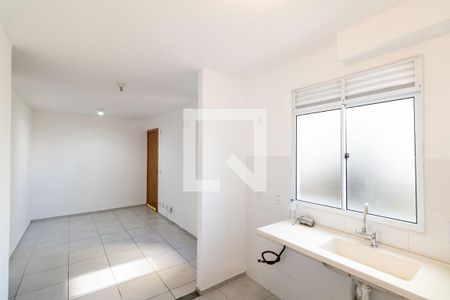 Apartamento para alugar com 59m², 2 quartos e 1 vaga Apartamento para alugar com 59m², 2 quartos e 1 vagaCozinha e Área de Serviço