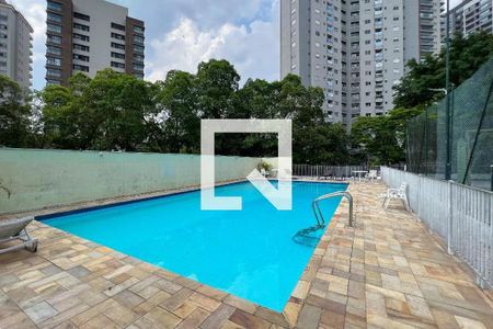 Apartamento à venda com 140m², 3 quartos e 3 vagasÁrea comum - Piscina