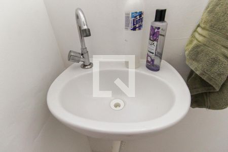 Casa de condomínio para alugar com 71m², 2 quartos e 1 vaga Casa de condomínio para alugar com 71m², 2 quartos e 1 vagaLavabo