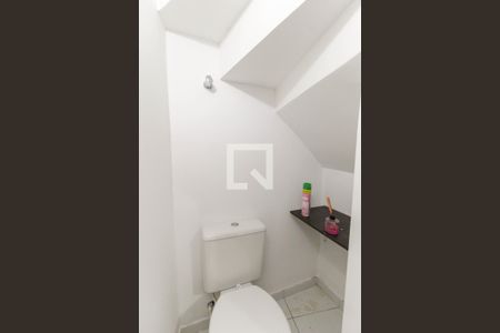 Casa de condomínio para alugar com 71m², 2 quartos e 1 vaga Casa de condomínio para alugar com 71m², 2 quartos e 1 vagaLavabo