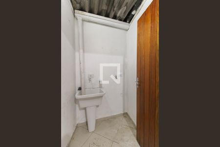 Casa de condomínio para alugar com 71m², 2 quartos e 1 vaga Casa de condomínio para alugar com 71m², 2 quartos e 1 vagaÁrea de Serviço