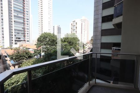 Apartamento à venda com 110m², 2 quartos e 2 vagasVaranda