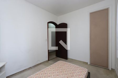 Apartamento à venda com 110m², 2 quartos e 2 vagasQuarto 