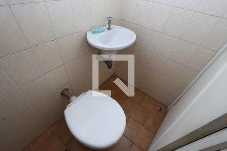 Apartamento à venda com 110m², 2 quartos e 2 vagasQuarto e Banheiro de Serviço