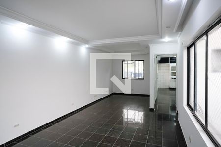 Casa para alugar com 400m², 6 quartos e 4 vagasSala segundo andar