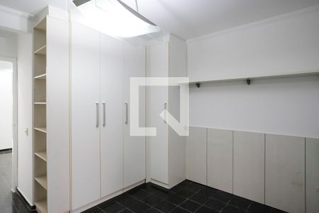 Casa para alugar com 400m², 6 quartos e 4 vagasSuíte segundo andar