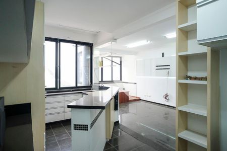 Casa para alugar com 400m², 6 quartos e 4 vagasEspaço gourmet