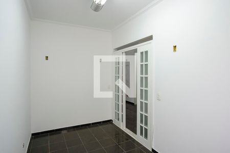 Casa para alugar com 400m², 6 quartos e 4 vagasCloset suíte terceiro andar