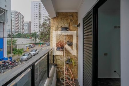 Casa para alugar com 400m², 6 quartos e 4 vagasVaranda suíte primeiro andar