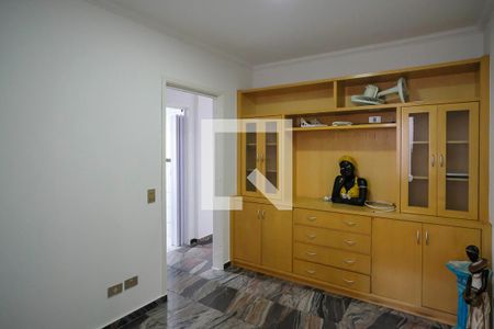 Casa para alugar com 400m², 6 quartos e 4 vagasQuarto 2 primeiro andar