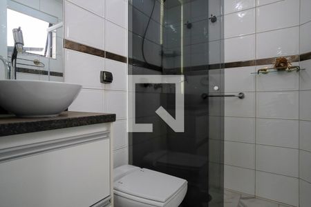 Casa para alugar com 400m², 6 quartos e 4 vagasBanheiro segundo andar