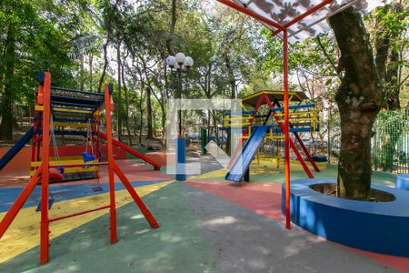 Apartamento à venda com 44m², 2 quartos e 1 vagaÁrea Comum - Playground