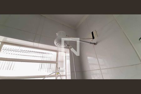 Casa à venda com 200m², 4 quartos e 2 vagasBanheiro