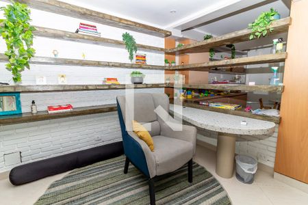 Casa à venda com 390m², 4 quartos e 2 vagas Casa à venda com 390m², 4 quartos e 2 vagasSuíte 2 / Esritório