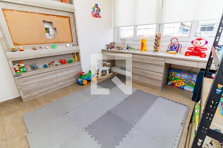 Casa à venda com 390m², 4 quartos e 2 vagas Casa à venda com 390m², 4 quartos e 2 vagasQuarto 2