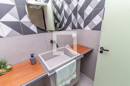 Casa à venda com 390m², 4 quartos e 2 vagas Casa à venda com 390m², 4 quartos e 2 vagasLavabo