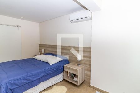 Casa à venda com 390m², 4 quartos e 2 vagas Casa à venda com 390m², 4 quartos e 2 vagasSuíte