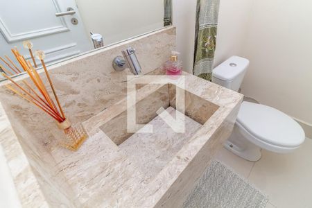 Casa à venda com 390m², 4 quartos e 2 vagas Casa à venda com 390m², 4 quartos e 2 vagasLavabo 2