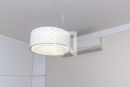 Casa à venda com 390m², 4 quartos e 2 vagas Casa à venda com 390m², 4 quartos e 2 vagasQuarto 1