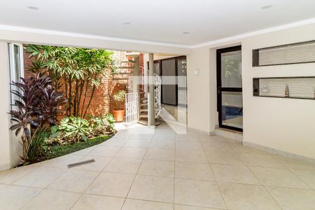 Casa à venda com 390m², 4 quartos e 2 vagas Casa à venda com 390m², 4 quartos e 2 vagasÁrea Gourmet