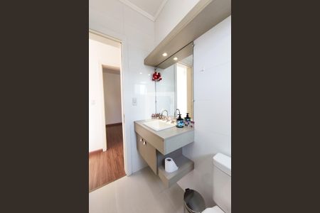 Casa à venda com 142m², 3 quartos e 2 vagasBanheiro da Suíte 2