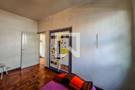 Apartamento à venda com 97m², 3 quartos e 1 vagaquarto 2