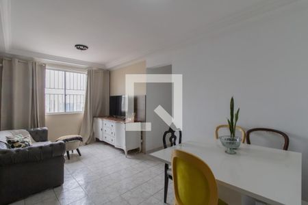 Sala de apartamento à venda com 3 quartos, 66m² em Picanço, Guarulhos