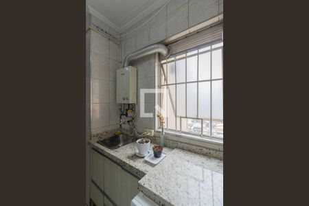 Apartamento à venda com 66m², 3 quartos e 1 vagaÁrea de Serviço