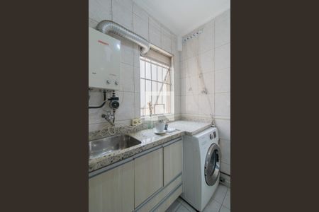 Apartamento à venda com 66m², 3 quartos e 1 vagaÁrea de Serviço