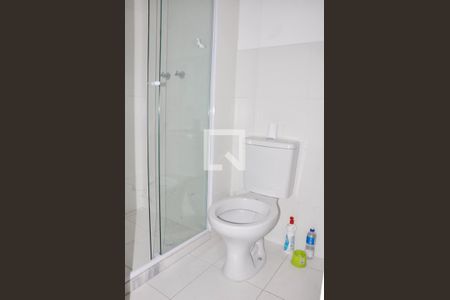Apartamento para alugar com 36m², 2 quartos e sem vagaDetalhe - Banheiro Social