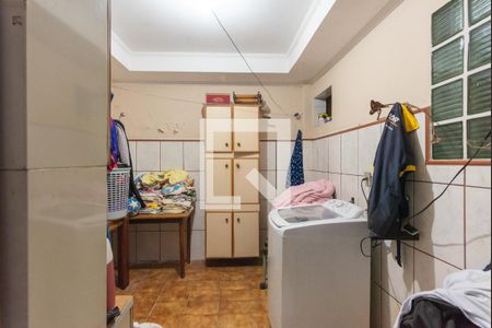 Casa à venda com 120m², 3 quartos e 1 vagaÁrea de Serviço
