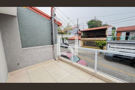 Casa à venda com 150m², 3 quartos e 1 vaga Casa à venda com 150m², 3 quartos e 1 vagaVaranda Suíte