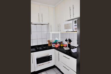 Casa de condomínio para alugar com 100m², 2 quartos e 2 vagasDetalhe - Cozinha